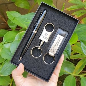 Mercedes Benz keychain gift set